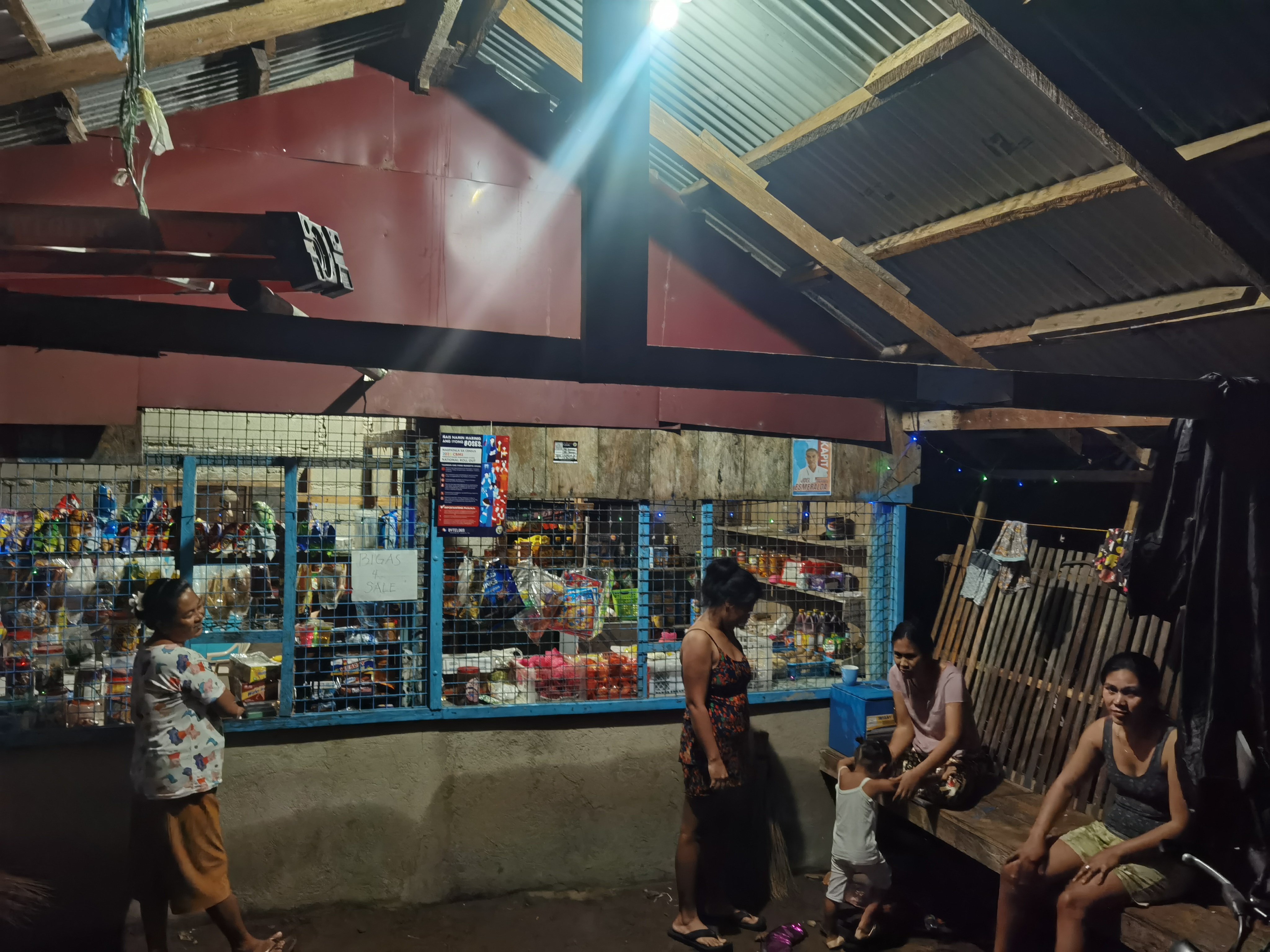 Solar power in the Philippines: a lifeline in times of typhoons